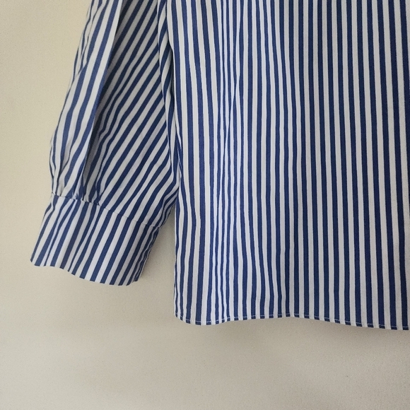 Tuckernuck Pomander Place Nautical Stripe Crop Top Size Small - Picture 10 of 12